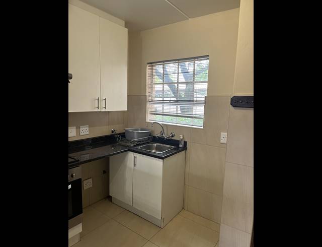 1 BEDROOM APARTMENT RENTED IN MORNINGSIDE